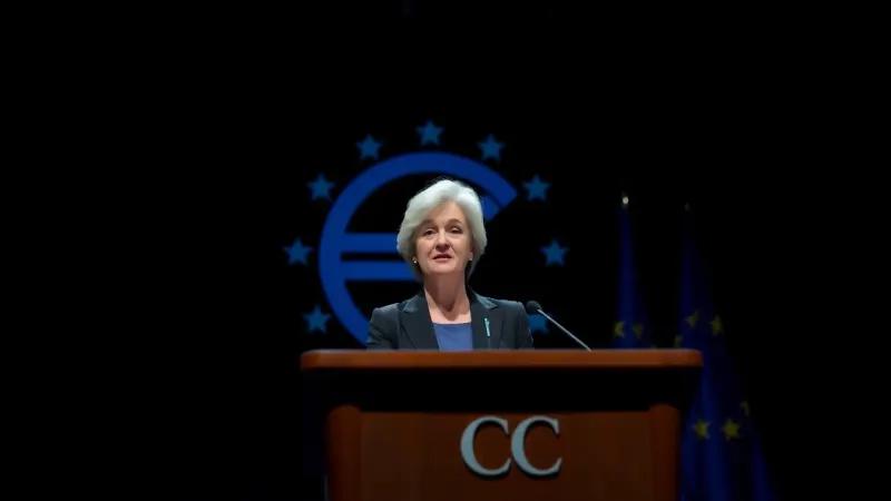 Christine Lagarde warns Europe about U.S. stablecoins
